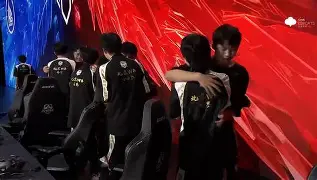 爱游戏官方入口-威斯布鲁克担任国王首发大前锋