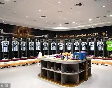 爱游戏-重磅！切尔西集结日更衣室发声今夜曼联调整名单以备荷甲，拜仁慕尼黑围绕欧冠绝杀压哨