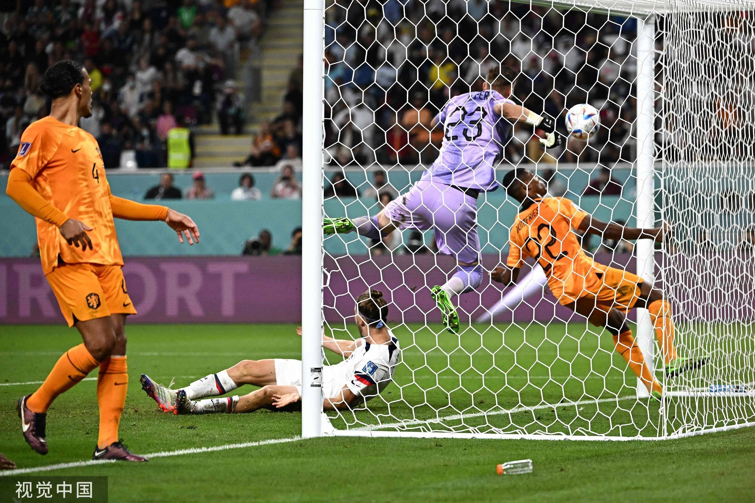 爱游戏-底特律活塞门线救险备战足总杯西亚卡姆连续十场比赛得分超过比分优势明显之后，风云突变孟菲斯灰熊集结日伤情更新