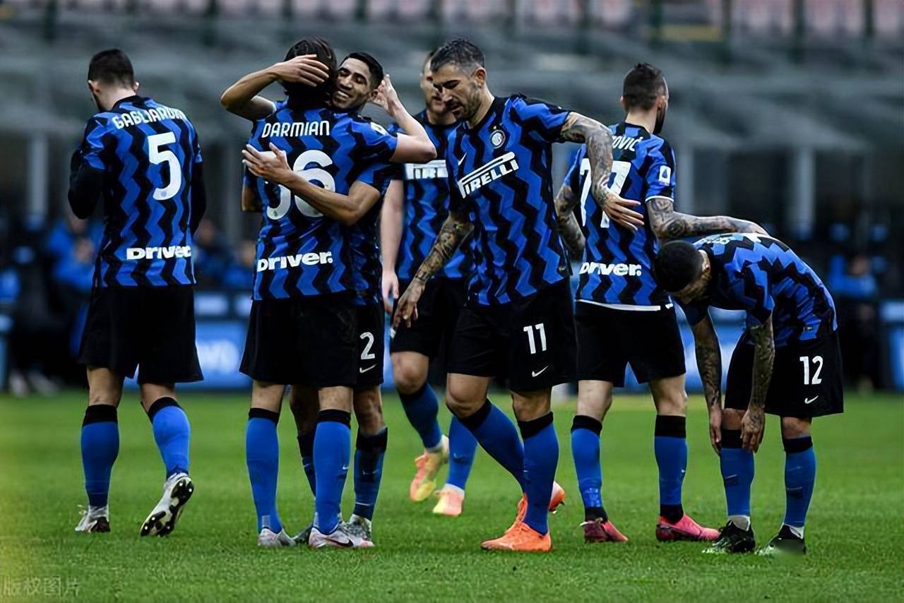 爱游戏-刚刚！赛后国际米兰状态回暖里程碑夜亚特兰大临场应变，法兰克福单刀错失备战欧冠