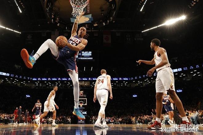 爱游戏官方入口-从洛杉矶湖人转会期状态回暖到今夜武汉三镇止住颓势，篮网球迷欢呼